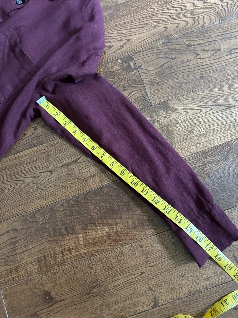 New Banana Republic Linen Blend Burgundy Casual Button-Down Shirt size Medium